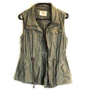Army green vest